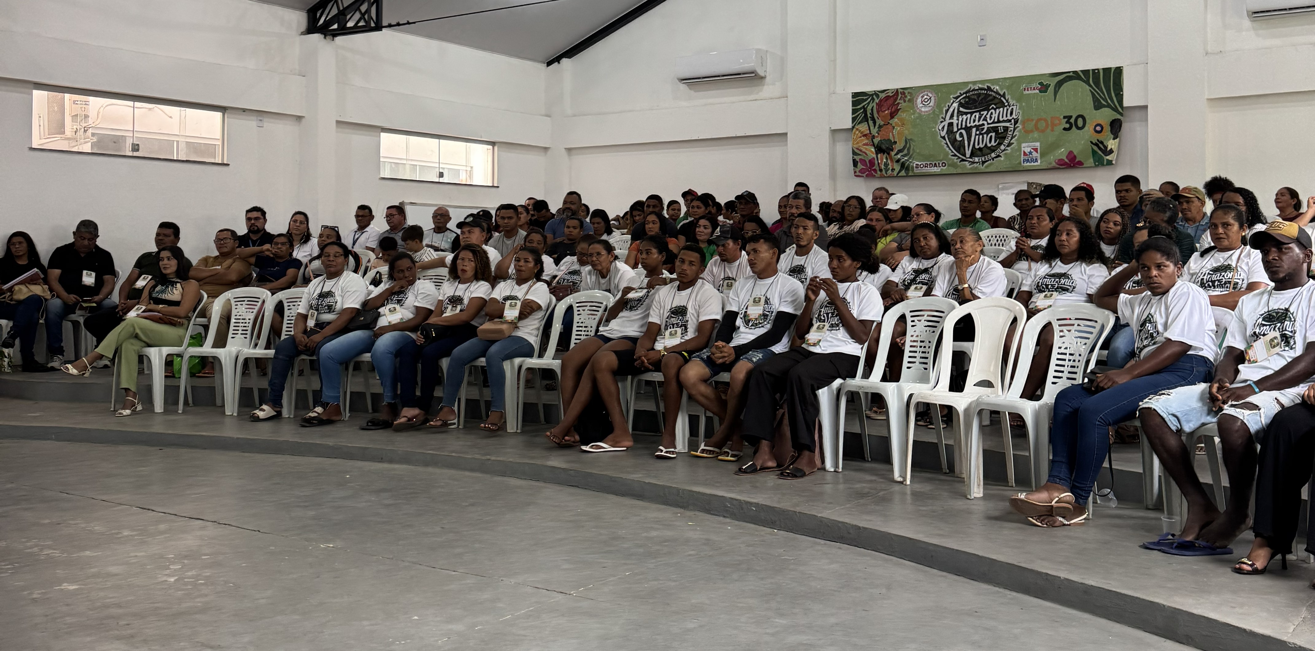 Programação envolveu mais de 300 pessoas, entre agricultores, comunidades tradicionais, governo e parceiros