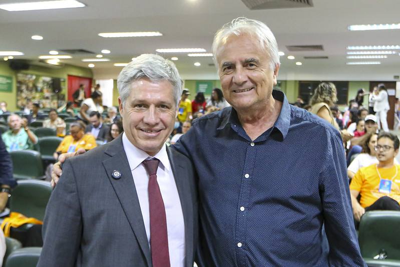 Secretário Cássio Pereira e ministro do Desenvolvimento Agrário Paulo Teixeira